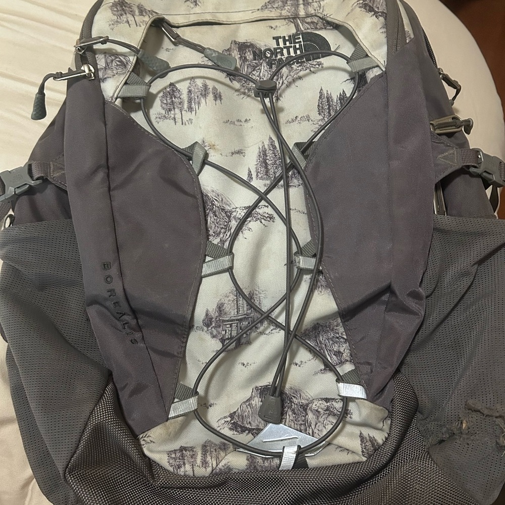 The North Face Men's Backpack - Black and Gray